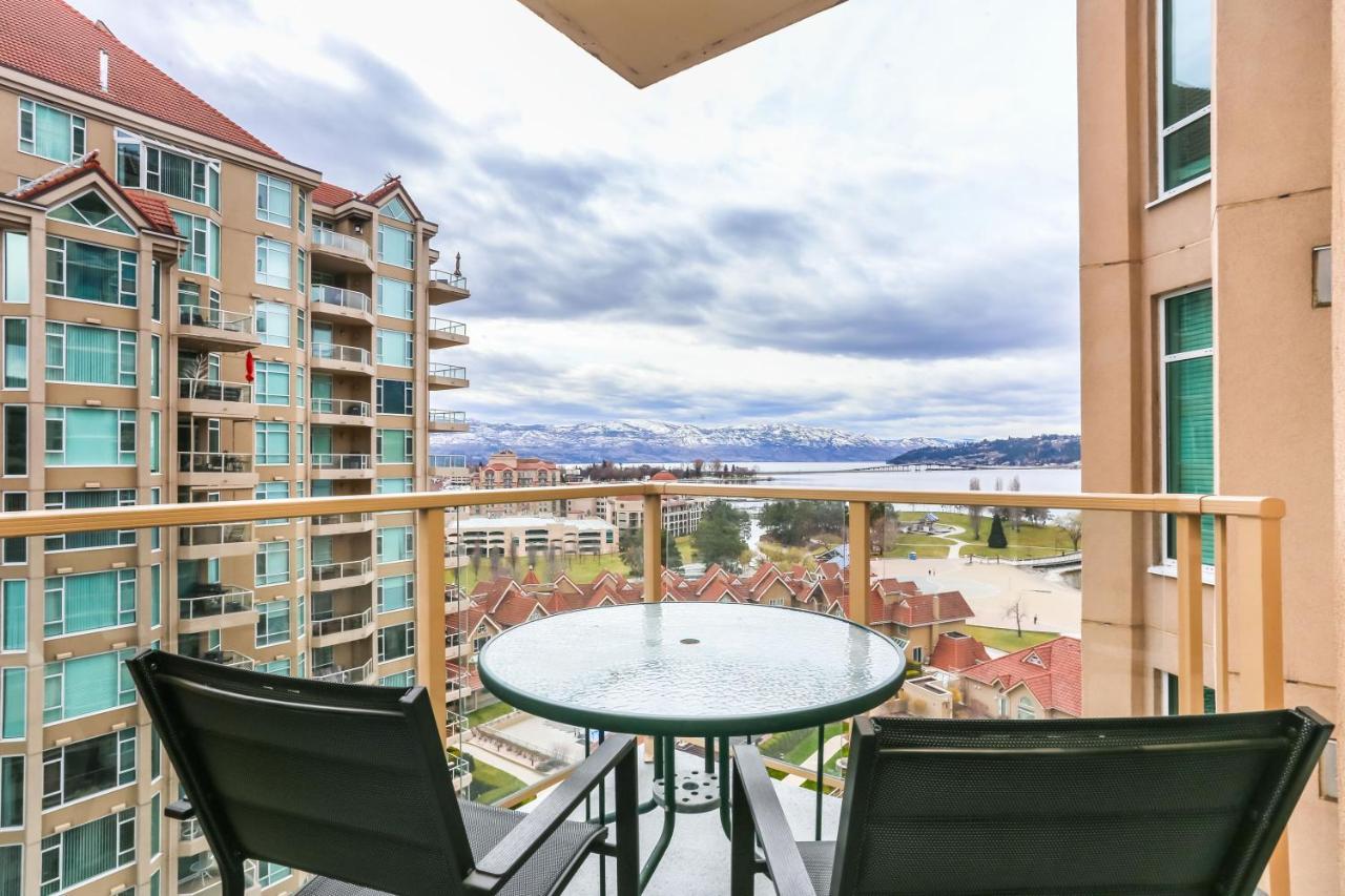 Sunset Waterfront Resort By Discover Kelowna Resort Accommodations Eksteriør bilde